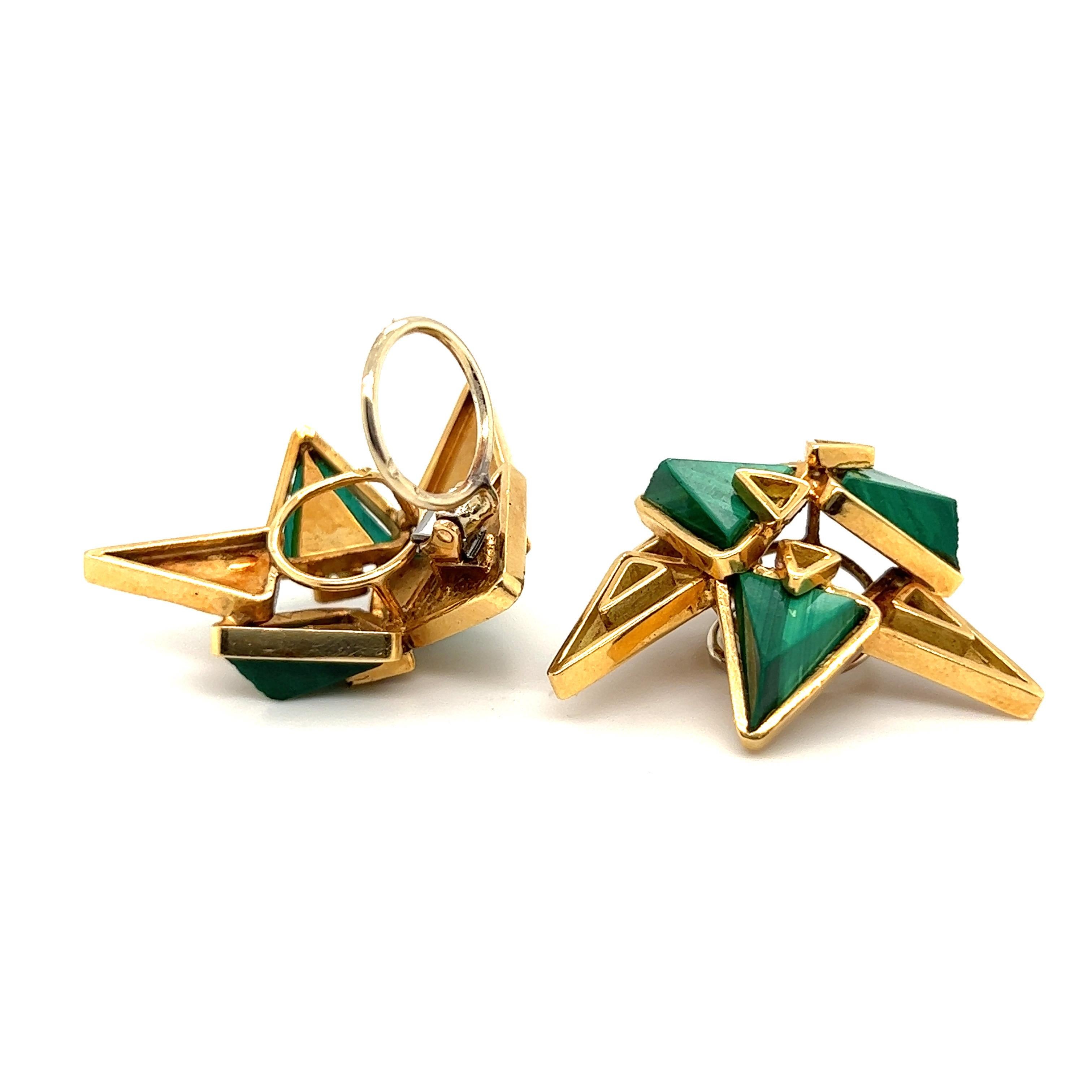 Modernist 18 Karat Yellow Gold and Malachite Earrings by Chaumet, 1970s