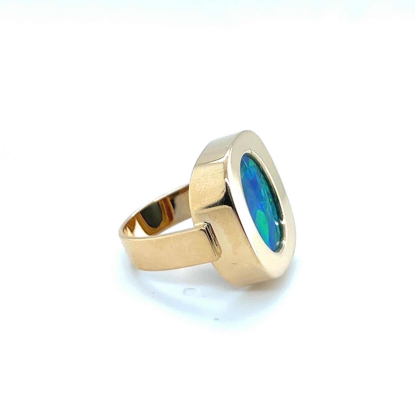 Oval Cut 18 Karat Yellow Gold and Opal Cocktail Ring, 1970s