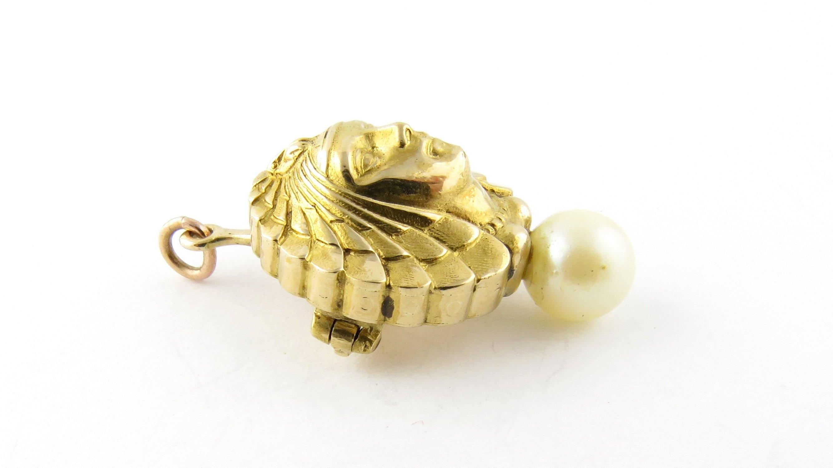 Women's 18 Karat Yellow Gold and Pearl Goddess Pendant or Brooch