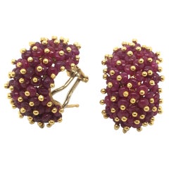 18 Karat Yellow Gold and Rubies Earrings, circa 1960s
