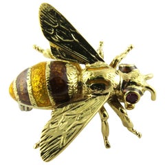 18 Karat Yellow Gold and Ruby Bumble Bee Brooch
