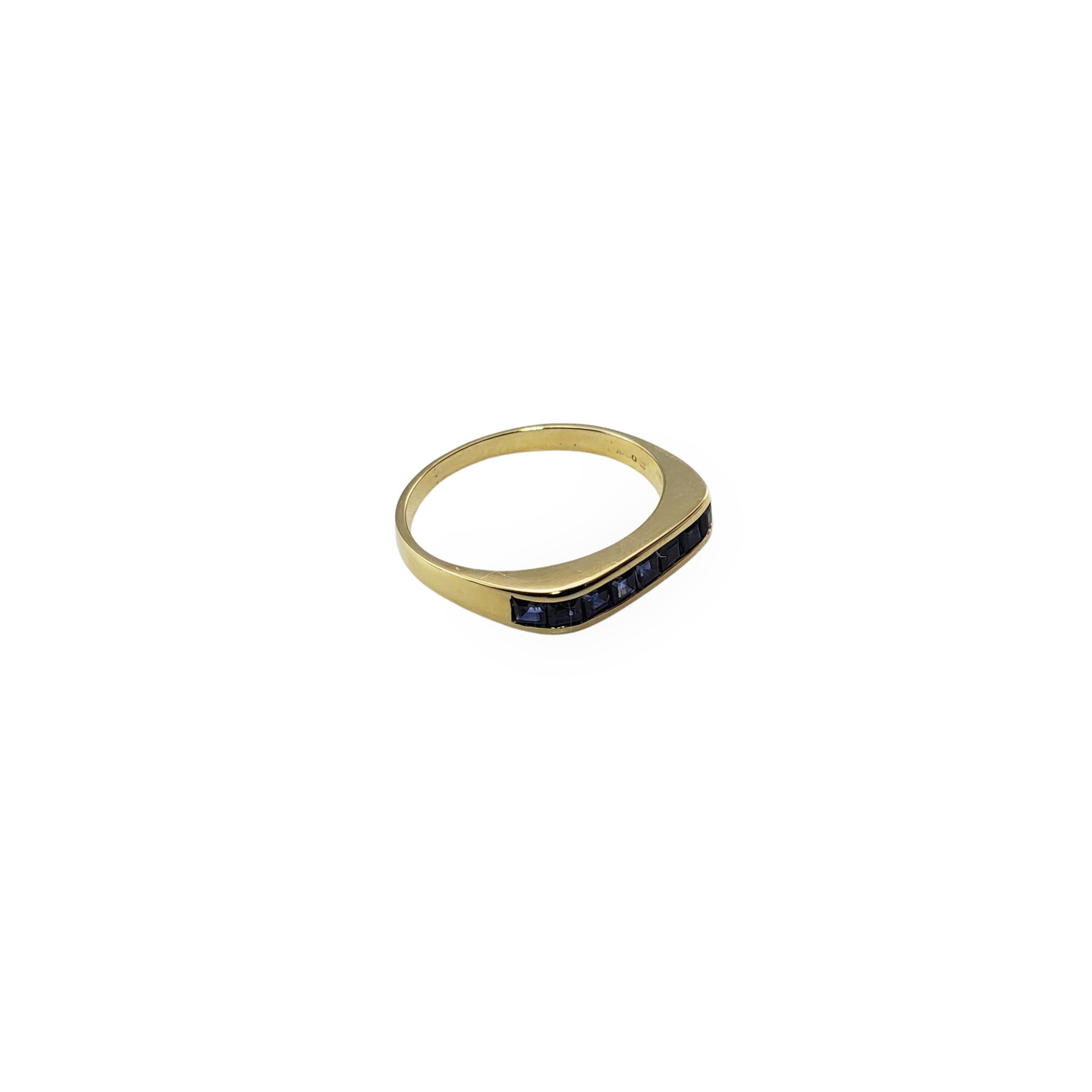 Women's 18 Karat Yellow Gold and Natural Sapphire Ring