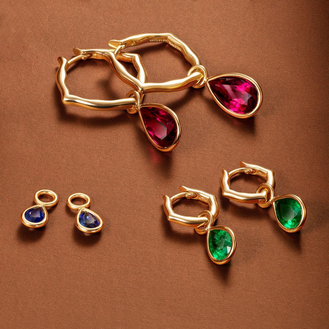 Women's 18 Karat Yellow Gold and Sapphires Mini Hoop Earrings For Sale