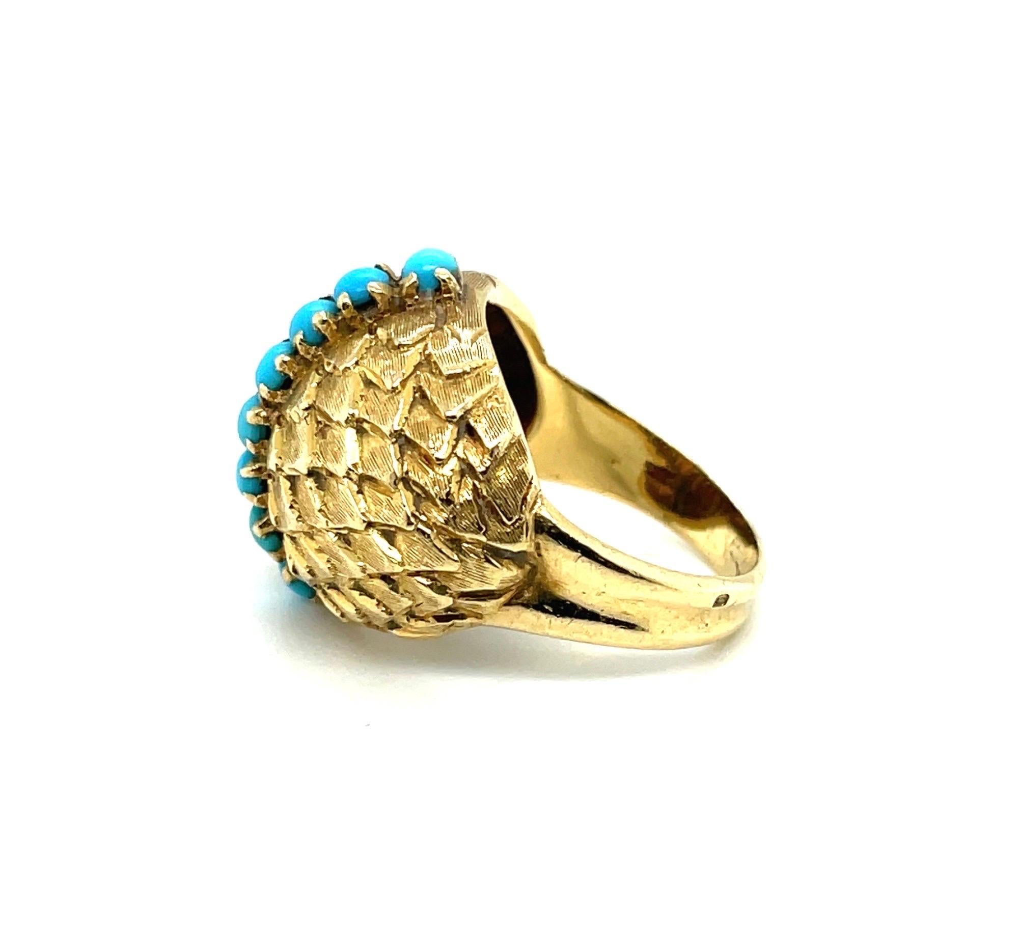 Cabochon 18 Karat Yellow Gold and Turquoise Cocktail Ring circa 1950s For Sale