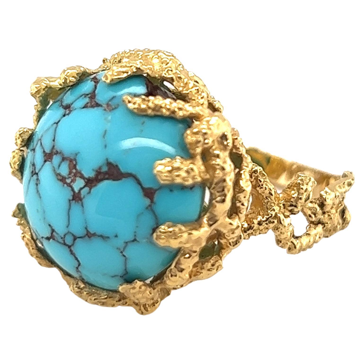 18 Karat Yellow Gold and Turquoise Cocktail Ring, circa 1960s For Sale