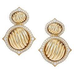 18 Karat Yellow Gold and White Diamonds Ring