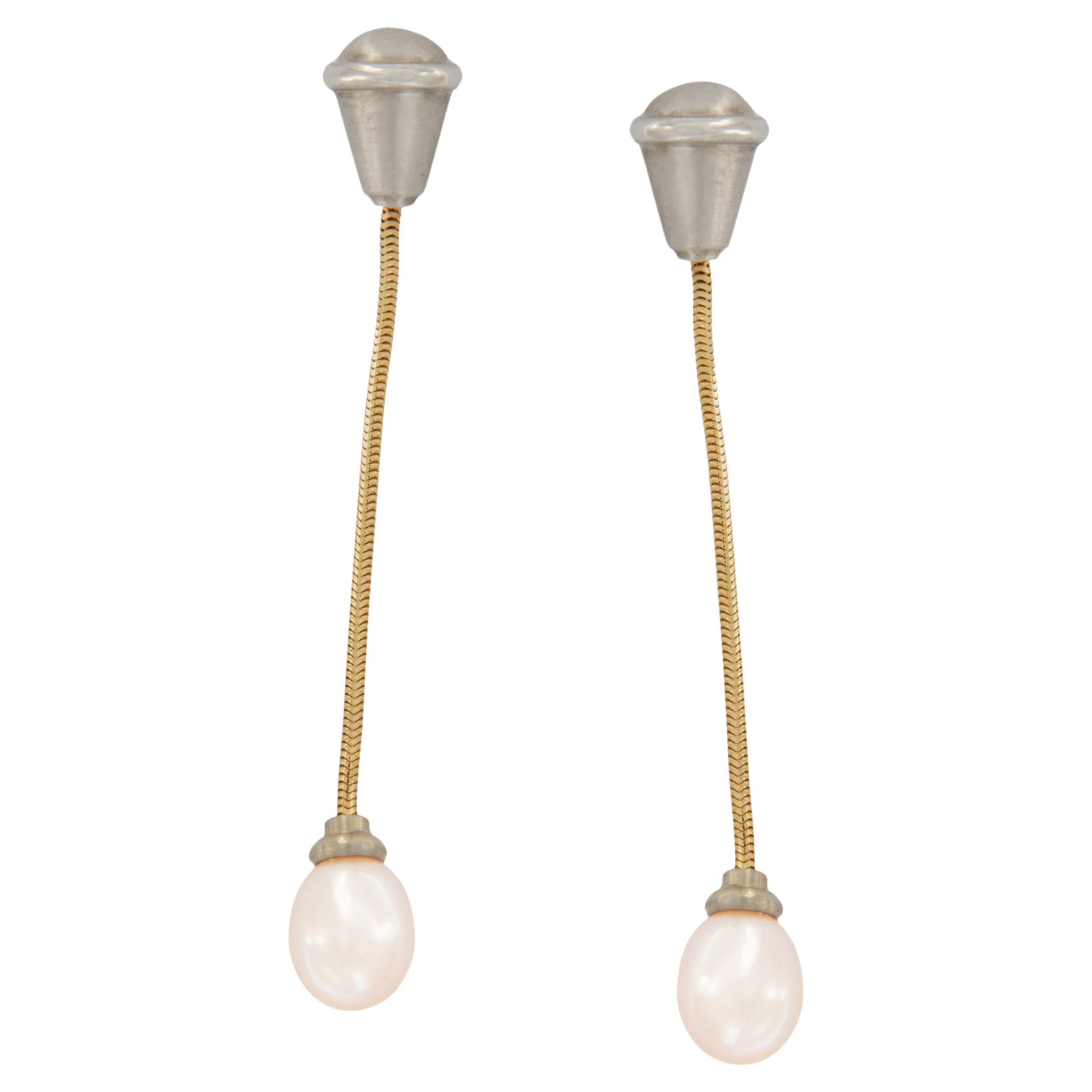 18 Karat Yellow Gold and White Gold Peach Freshwater Pearl Dangle Earrings  For Sale