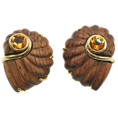 18 Karat Yellow Gold and Wood Citrine Shell Ear Clips