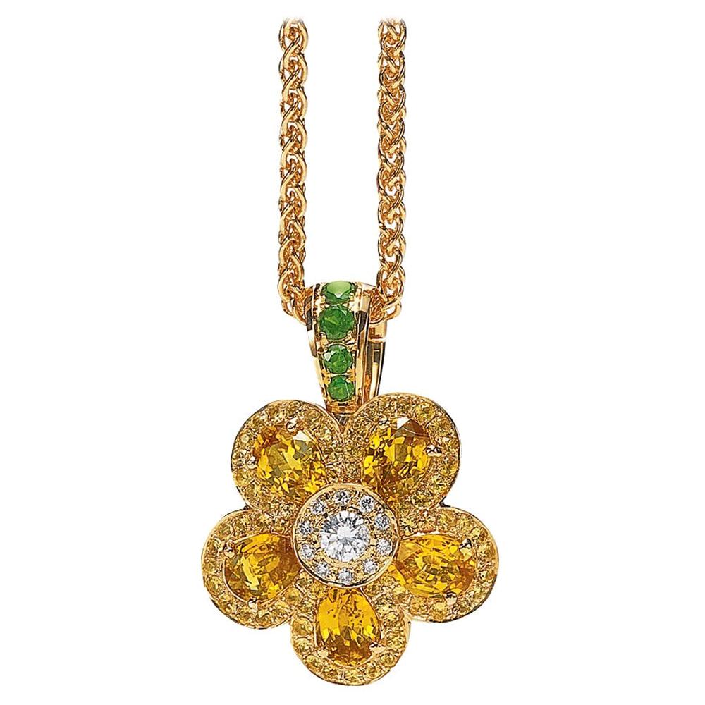 18 Karat Yellow Gold and Yellow Sapphire Flower Power Pendant For Sale