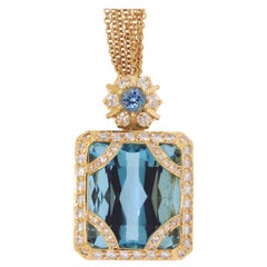 18 Karat Yellow Gold, Aquamarine ‘46.46 Carat’, Diamond ‘4.82 Carat’ Necklace