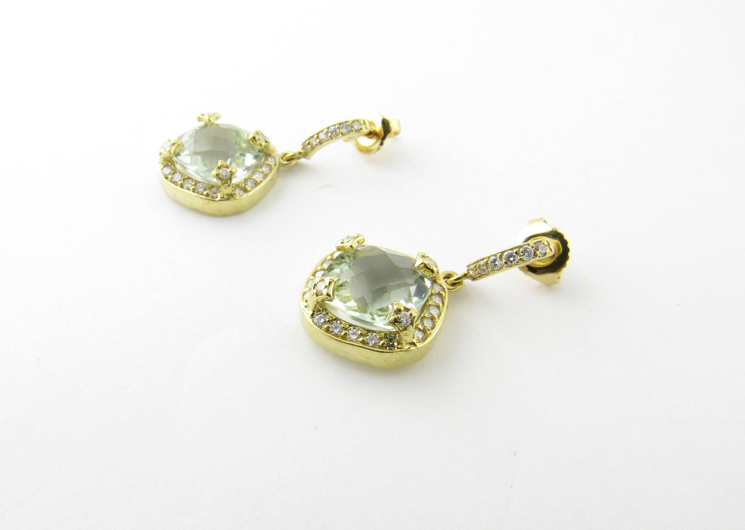 18 Karat Yellow Gold Aquamarine and Diamond Earrings In Excellent Condition In Washington Depot, CT