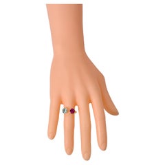 18 Karat Yellow Gold Aquamarine and Tourmaline Solitaire Ring