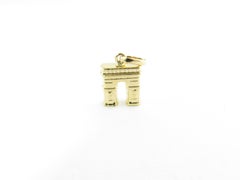 18 Karat Yellow Gold Arc de Triomphe Charm