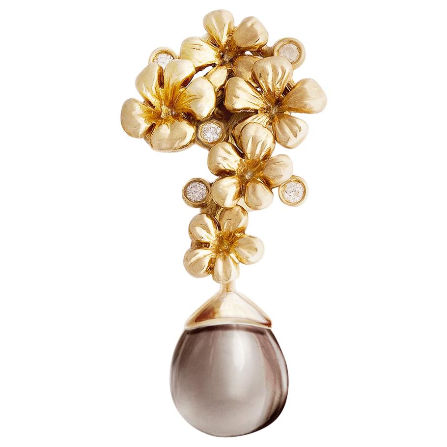 Fourteen Karat Yellow Gold Blossom Necklace Pendant with Diamonds For Sale