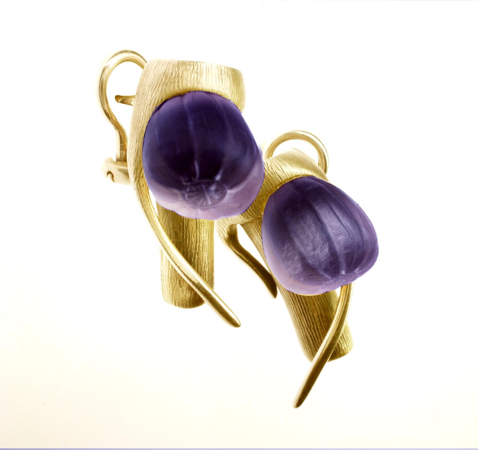 Mixed Cut Eighteen Karat Yellow Gold Art Nouveau Cocktail Fig Earrings with Amethysts For Sale