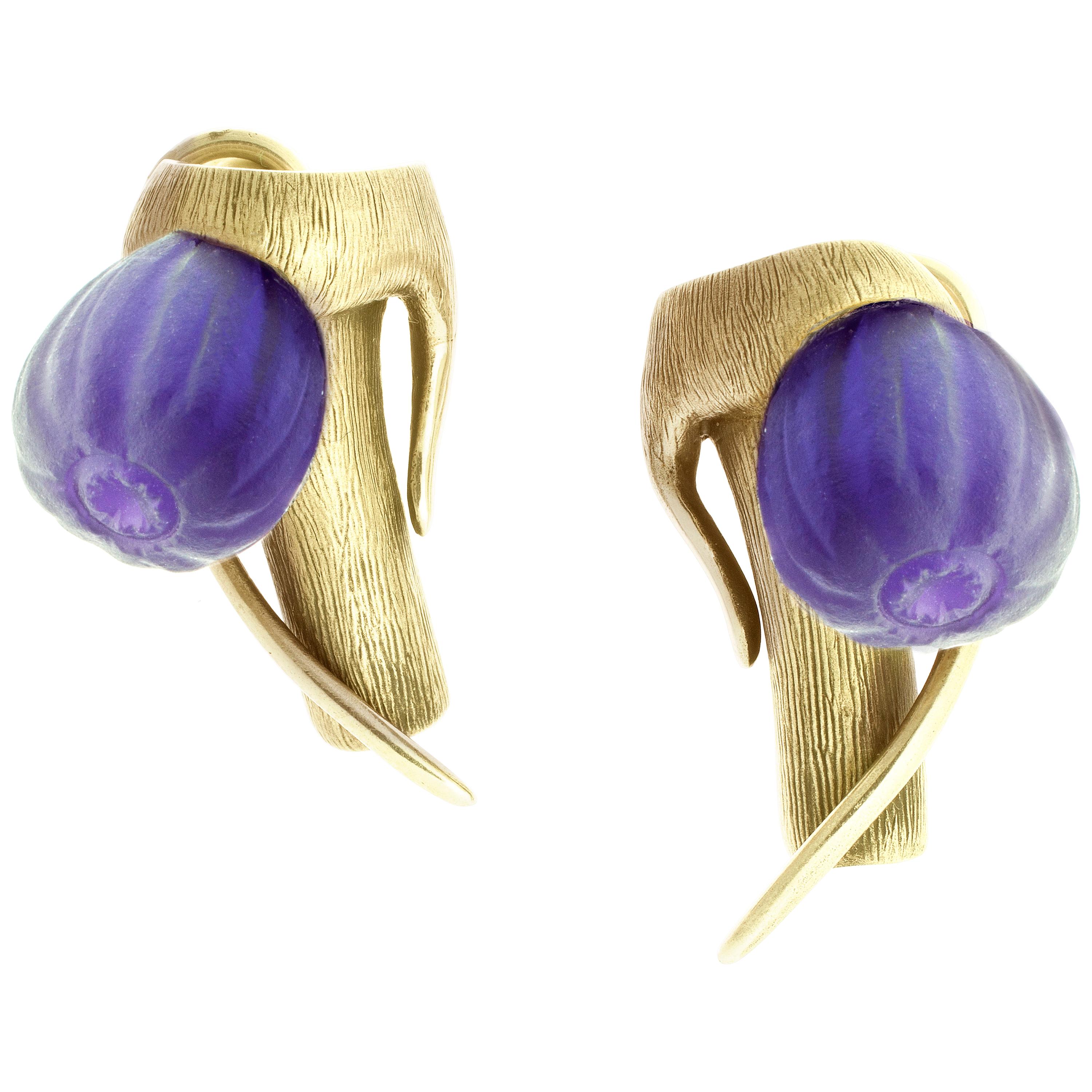 Eighteen Karat Yellow Gold Art Nouveau Cocktail Fig Earrings with Amethysts For Sale
