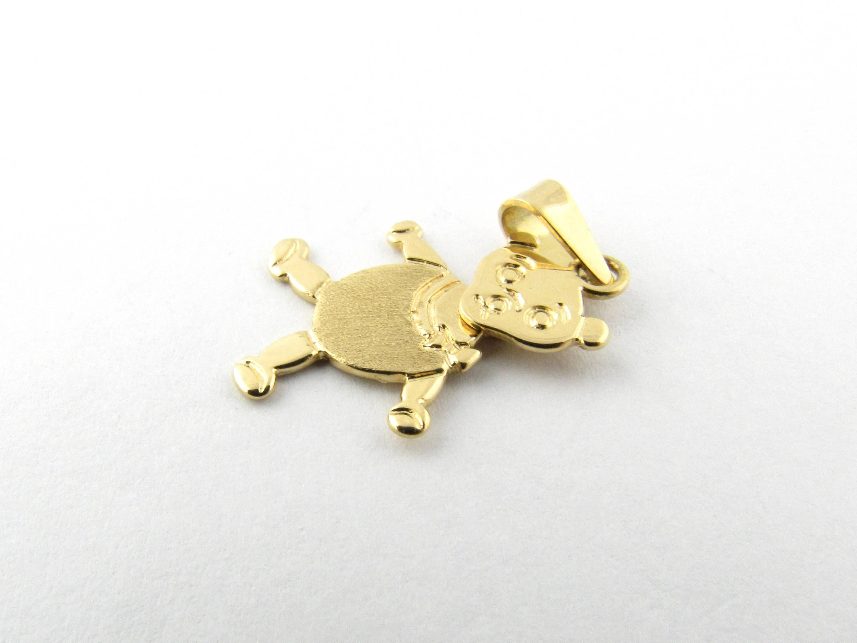 Vintage 18 Karat Yellow Gold Articulated Teddy Bear Charm
This adorable charm features a lovable teddy bear with hinged head that moves side to side. Meticulously detailed in 18K yellow gold. 
Size:  20 mm x  14 mm (actual charm) 
Weight: 0.9 dwt.