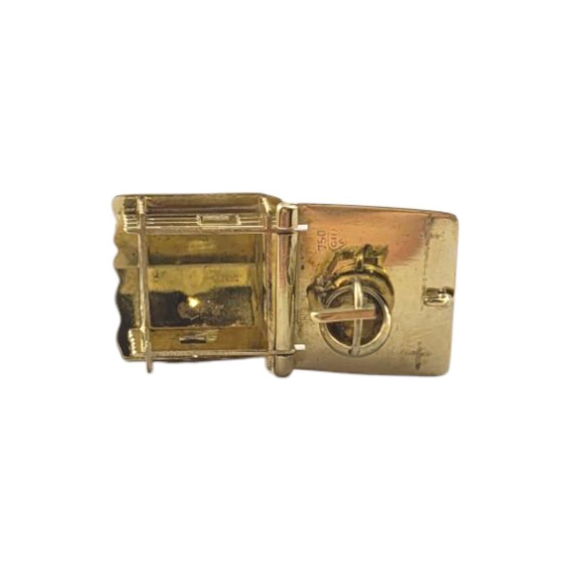 Charm en or jaune 18 carats avec maison articulée #21513 en vente 4