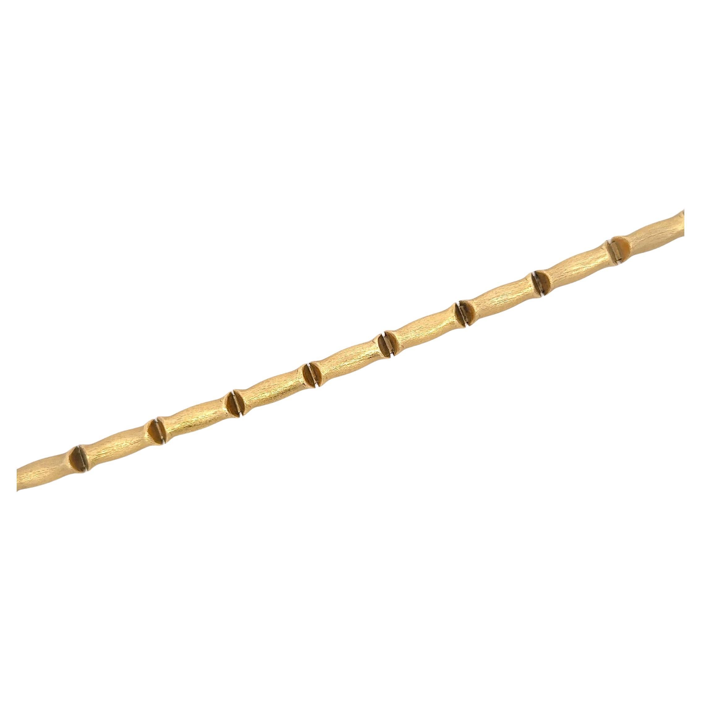 18 Karat Yellow Gold Bamboo Motif Brushed Finished Link Bracelet 17.3 Grams For Sale 2