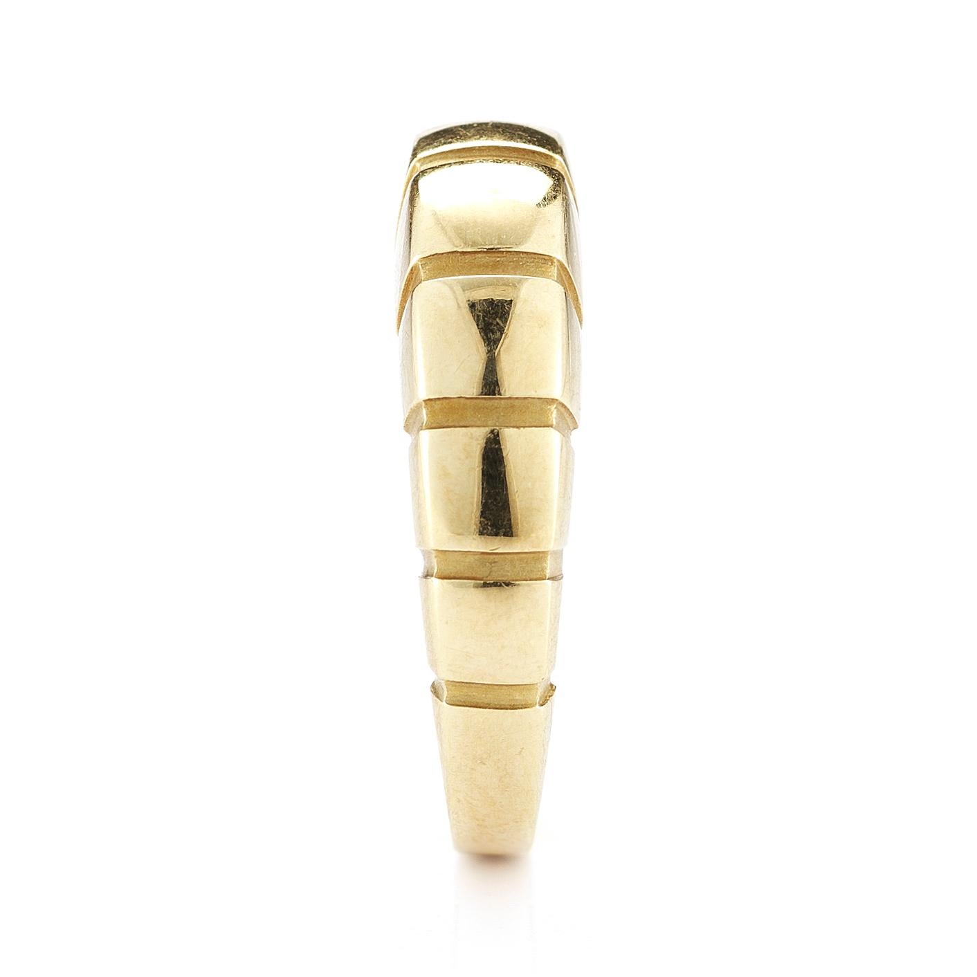 Women's or Men's 18 Karat Yellow Gold Banded Ring by Van Cleef & Arpels