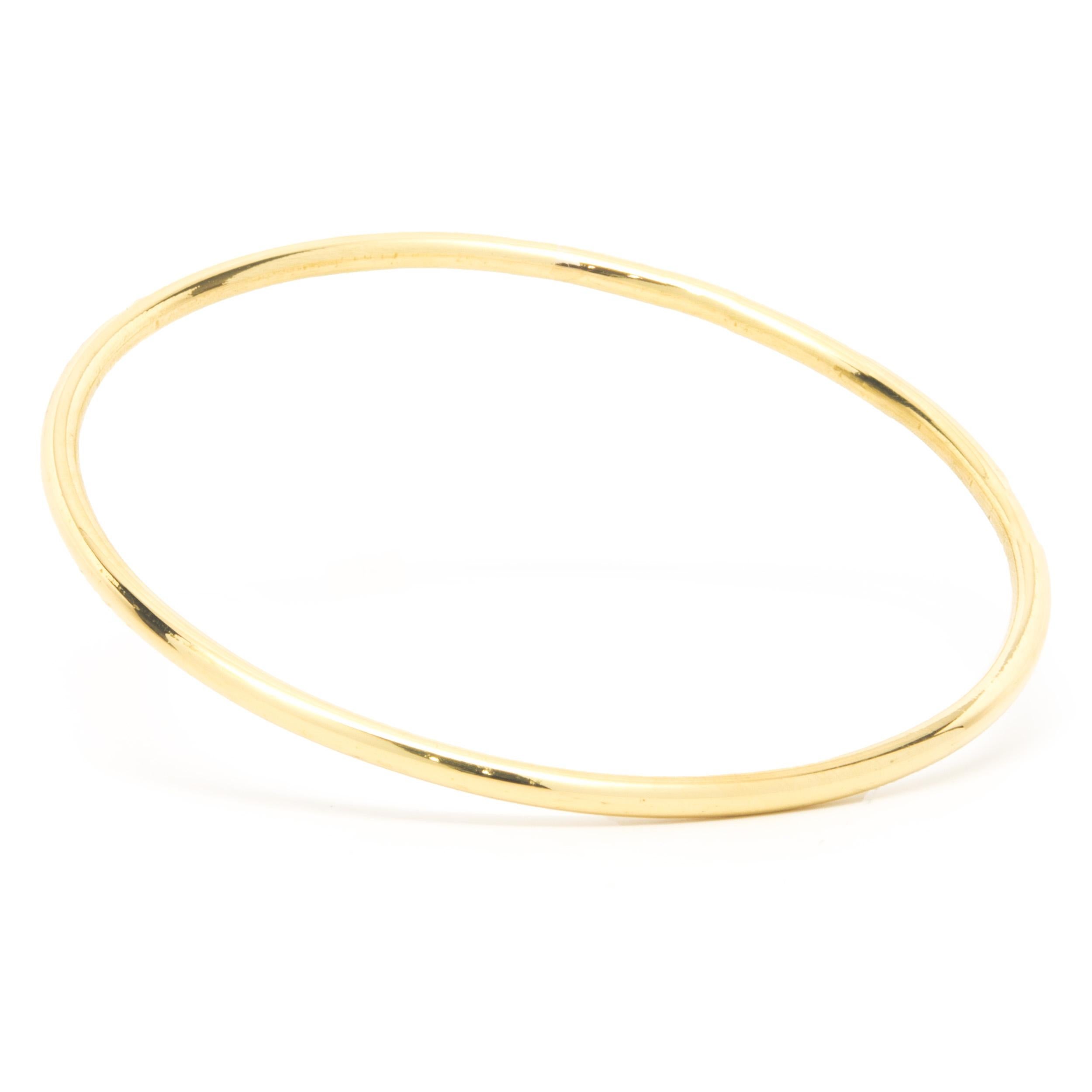 Material: 18K yellow gold
Dimensions: bracelet will fit up to a 7.5-inch wrist
Weight: 20.94 grams
