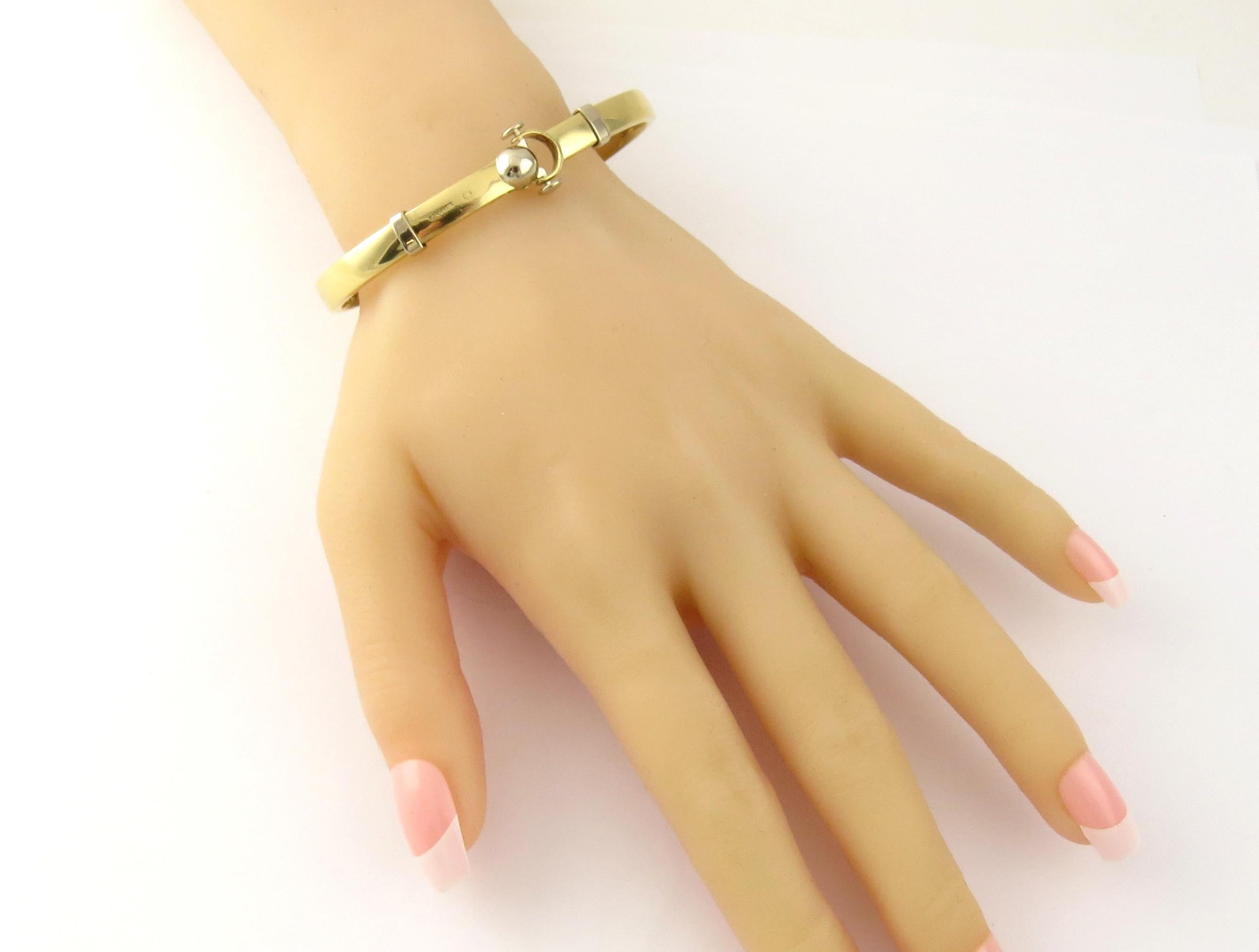 18 Karat Yellow Gold Bangle Bracelet 3