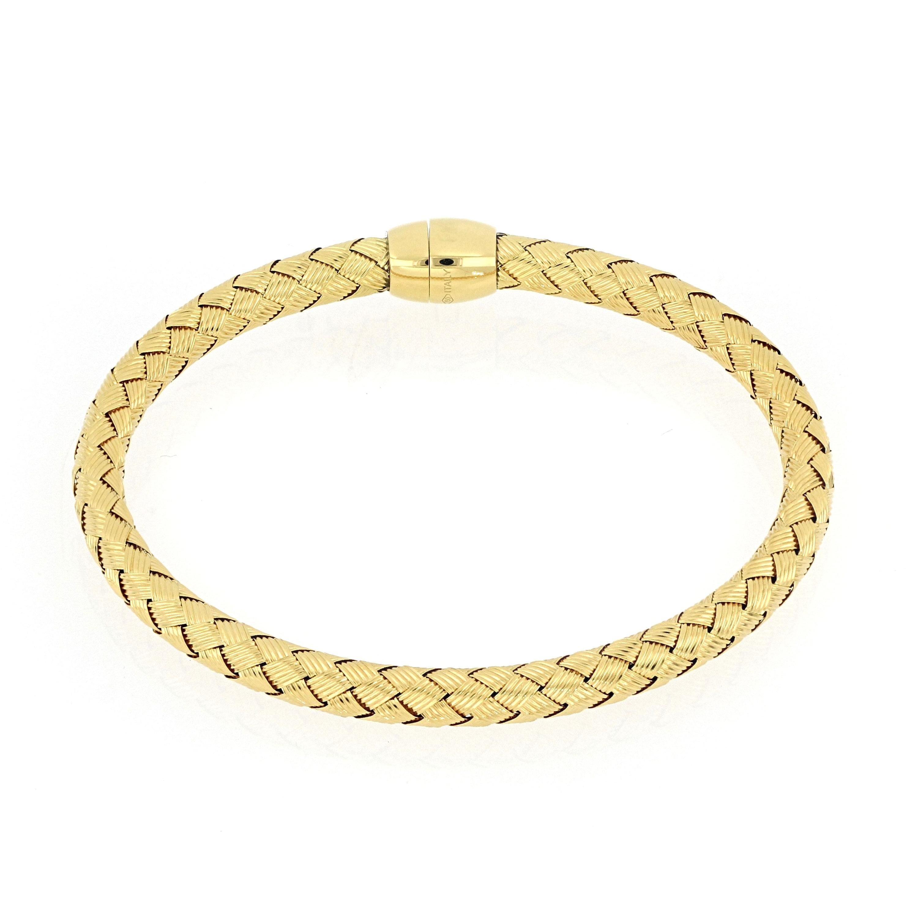 how much is a 18k gold bracelet worth