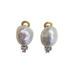 Vintage 18 Karat Yellow Gold Baroque Freshwater Pearl and Diamond Clip Earrings