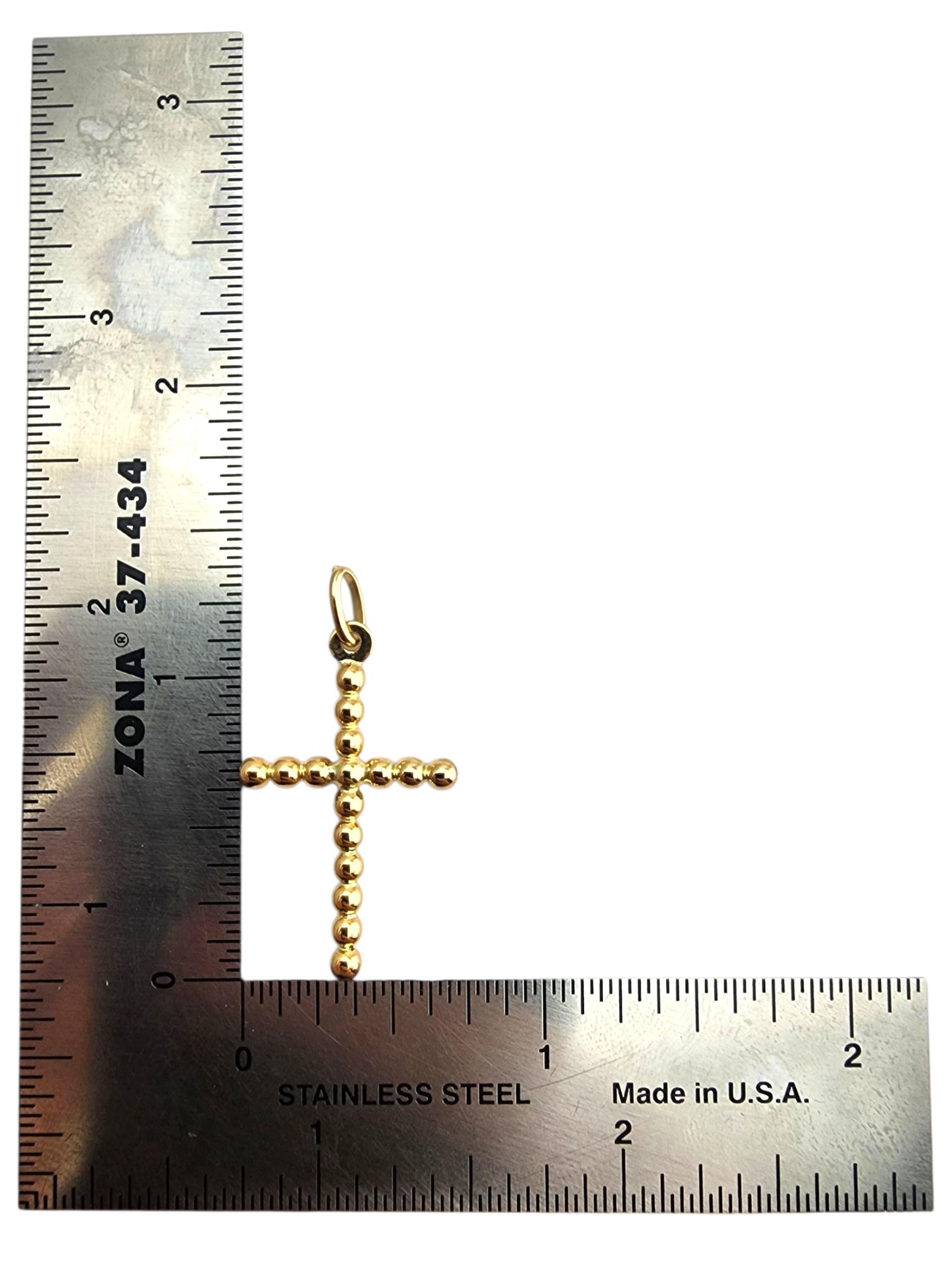 Ciondolo a forma di croce in oro giallo 18 carati #23901 in vendita 4