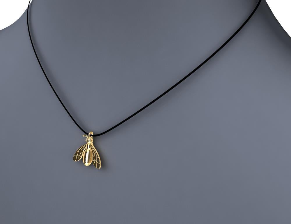 Collier pendentif abeille en or jaune 18 carats avec diamants certifiés GIA Pour femmes en vente