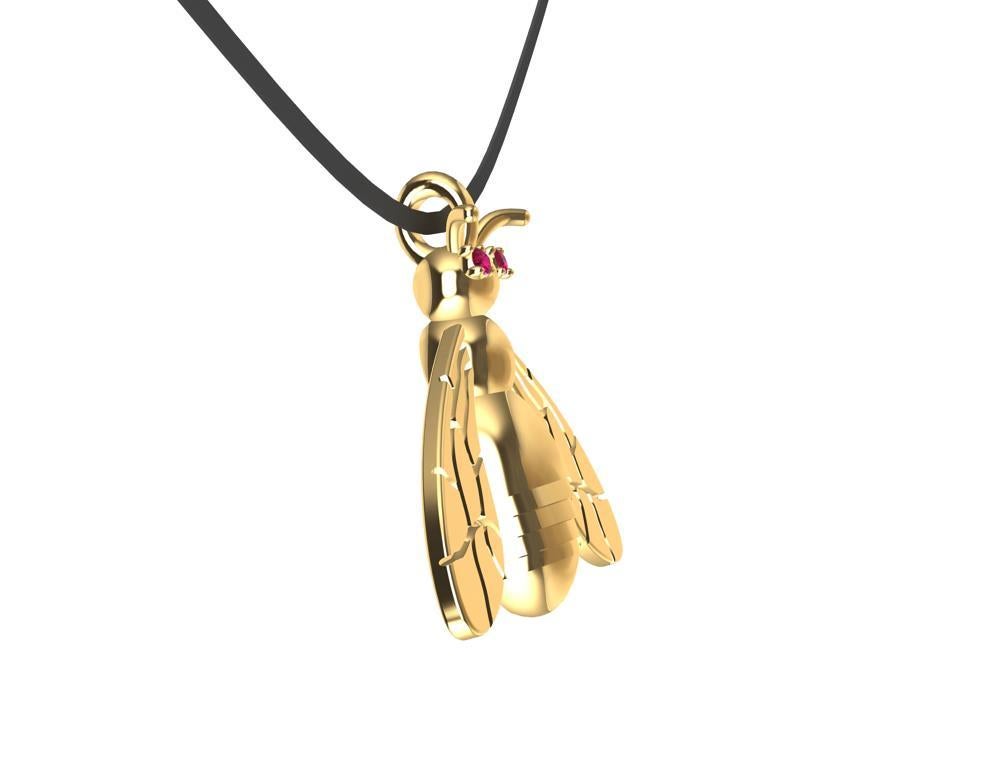 Contemporary 18 Karat Yellow Gold Bee Pendant Necklace with Rubies For Sale