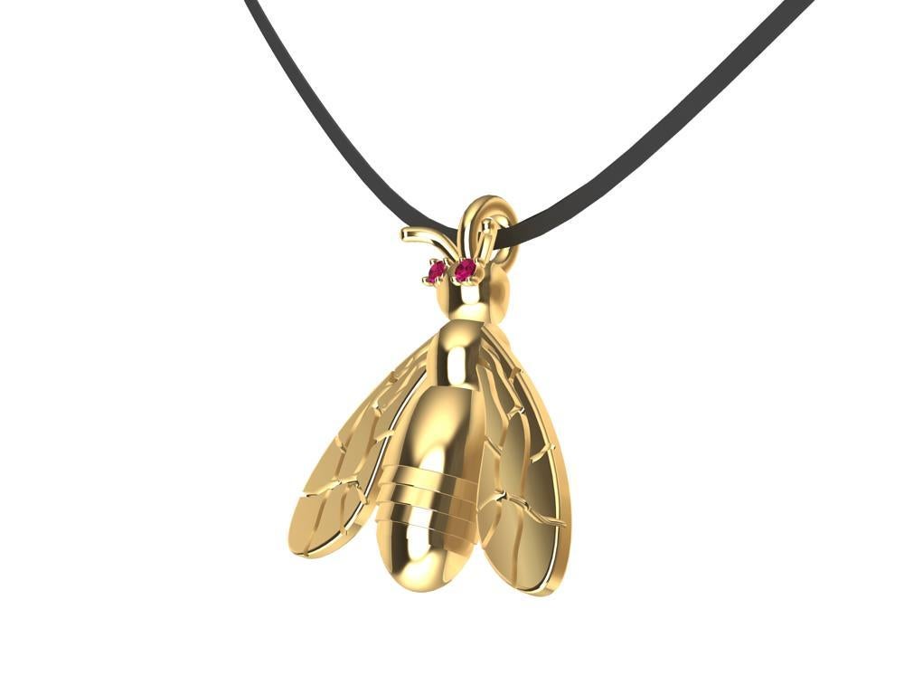 Round Cut 18 Karat Yellow Gold Bee Pendant Necklace with Rubies For Sale