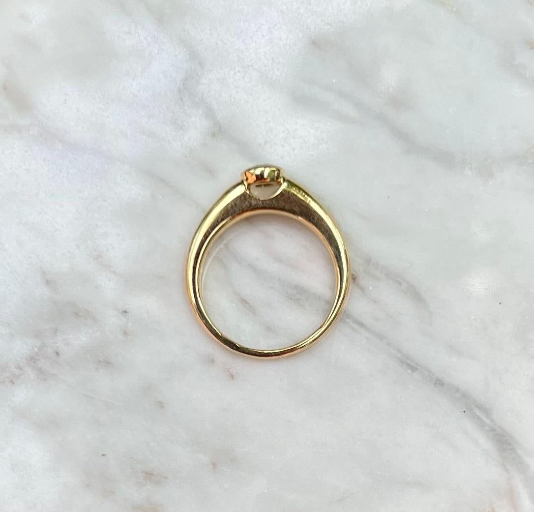 18 Karat Yellow Gold Bezel Set Diamond Engagement Ring In Good Condition In Towson, MD