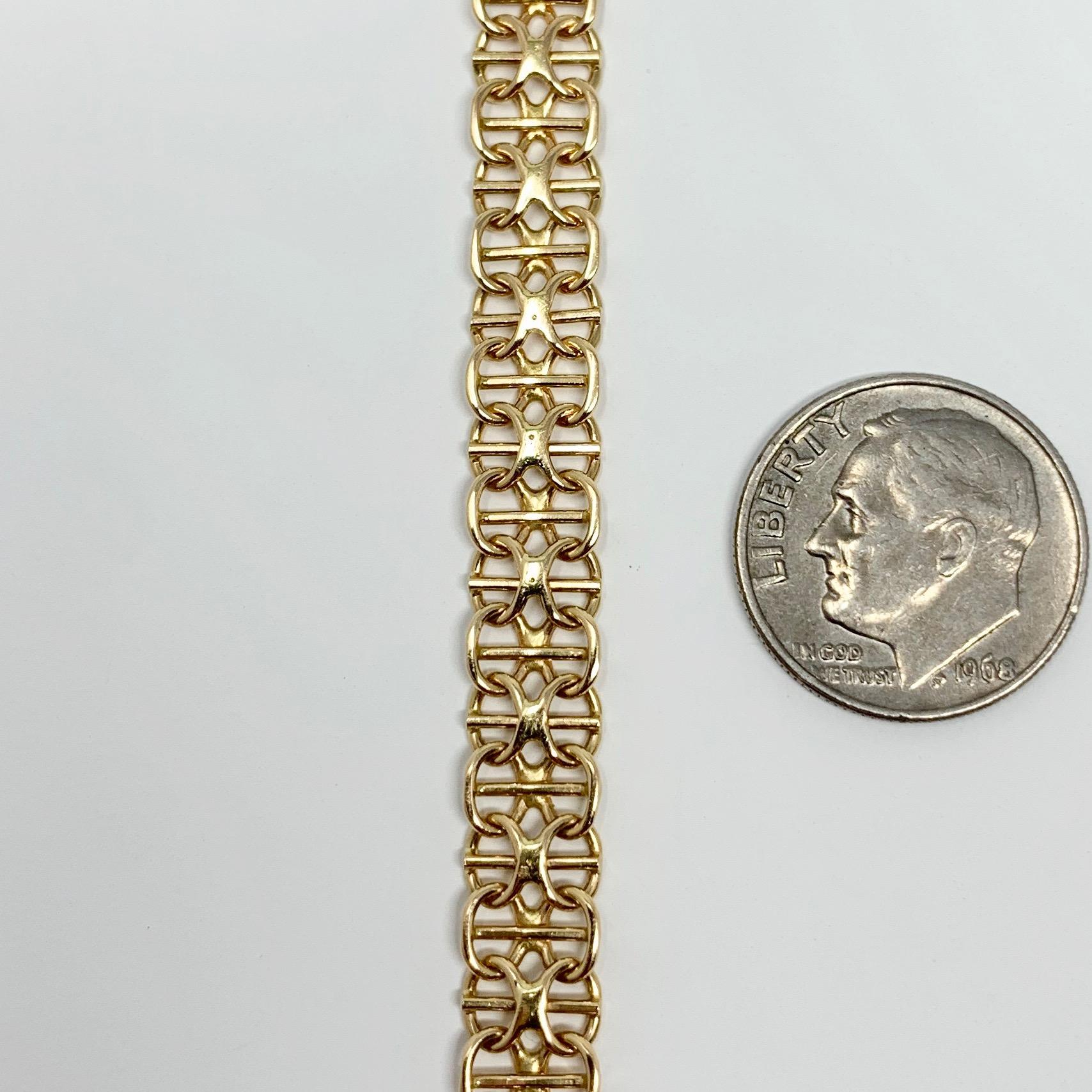 18 Karat Yellow Gold Bismark Link Chain Bracelet In Good Condition In Guilford, CT