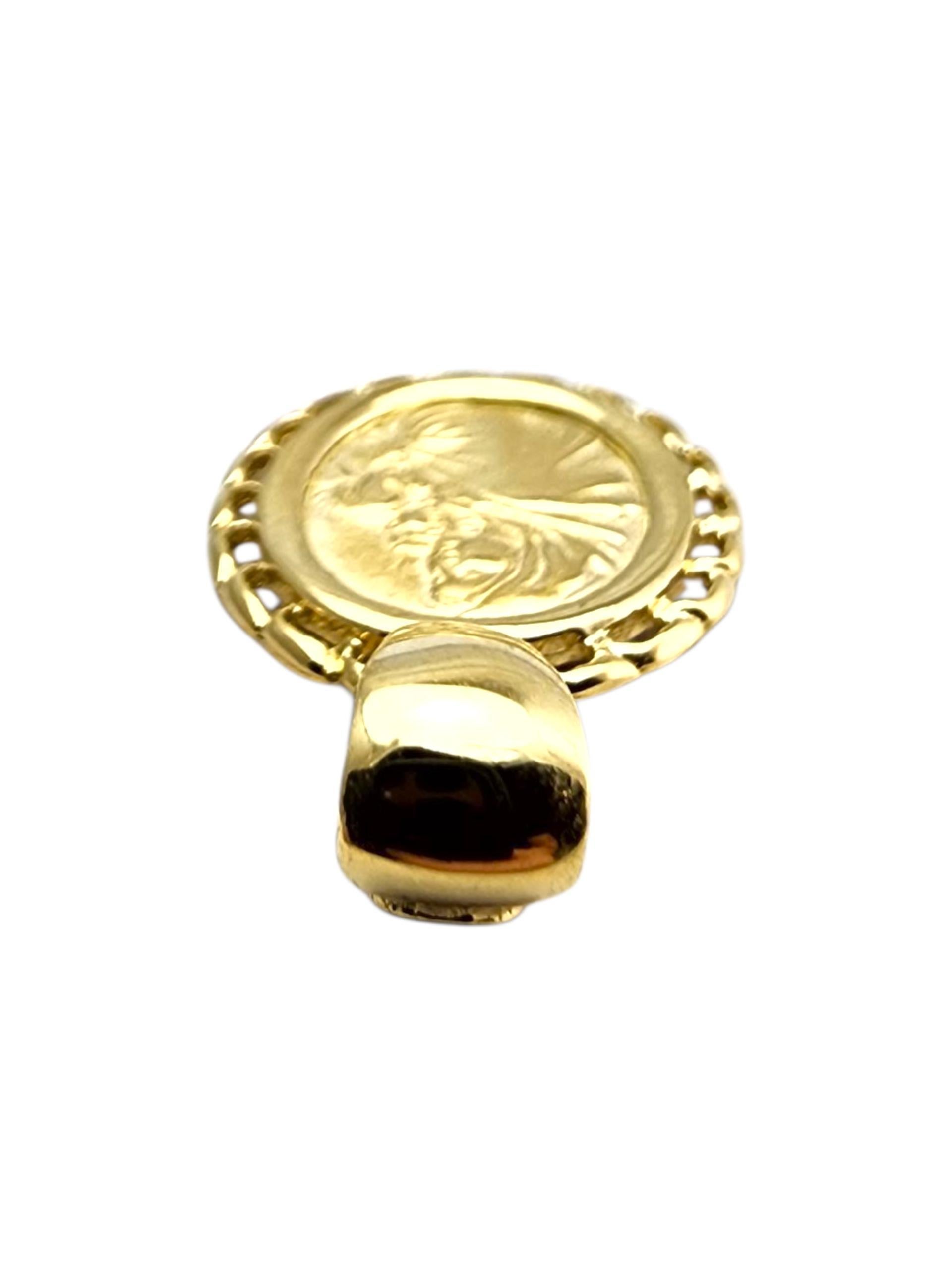 Contemporain Pendentif en or jaune 18 carats représentant la Sainte Mère et l'Enfant Jésus #23691 en vente