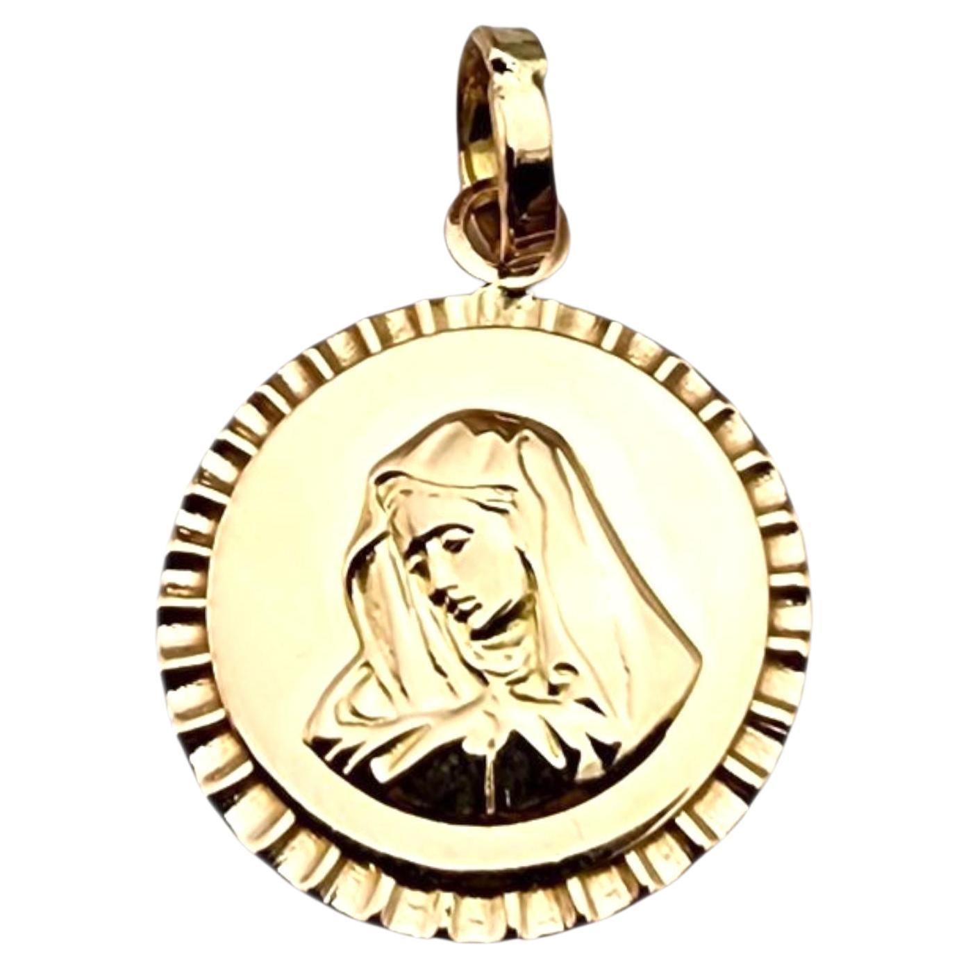 Ciondolo della Madonna in oro giallo 18 carati #23185