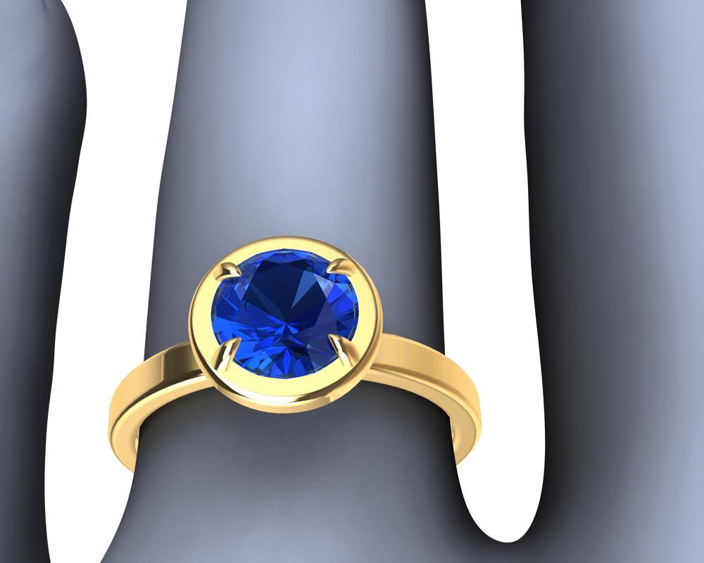 For Sale:  18 Karat Yellow Gold Blue Sapphire Ring 4