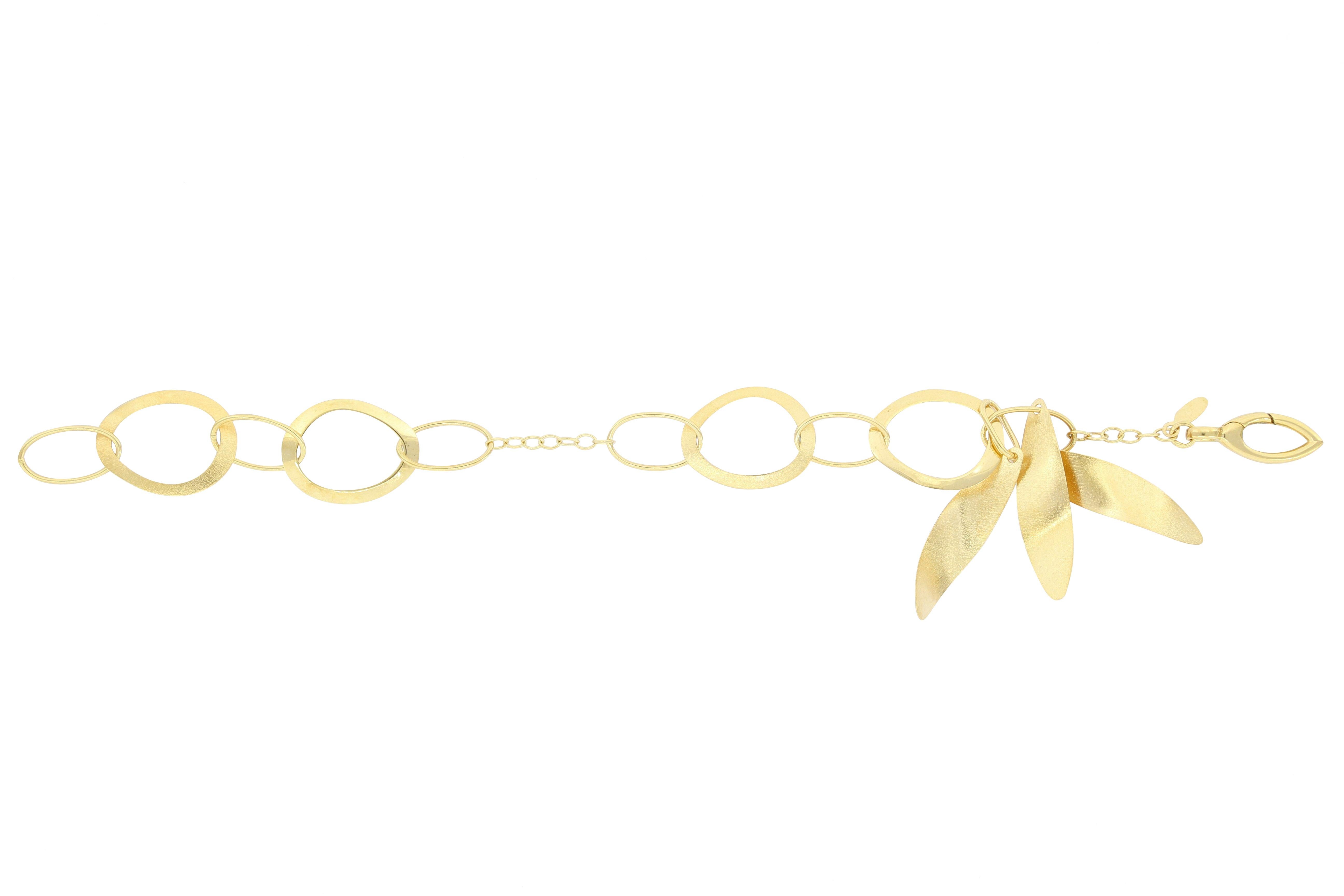 Contemporary 18 Karat Yellow Gold Bracelet For Sale