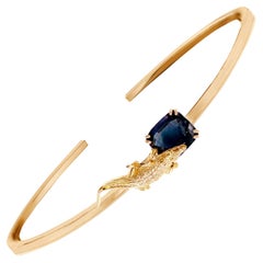 Bracelet contemporain en or jaune 18 carats avec saphir bleu de 3 carats