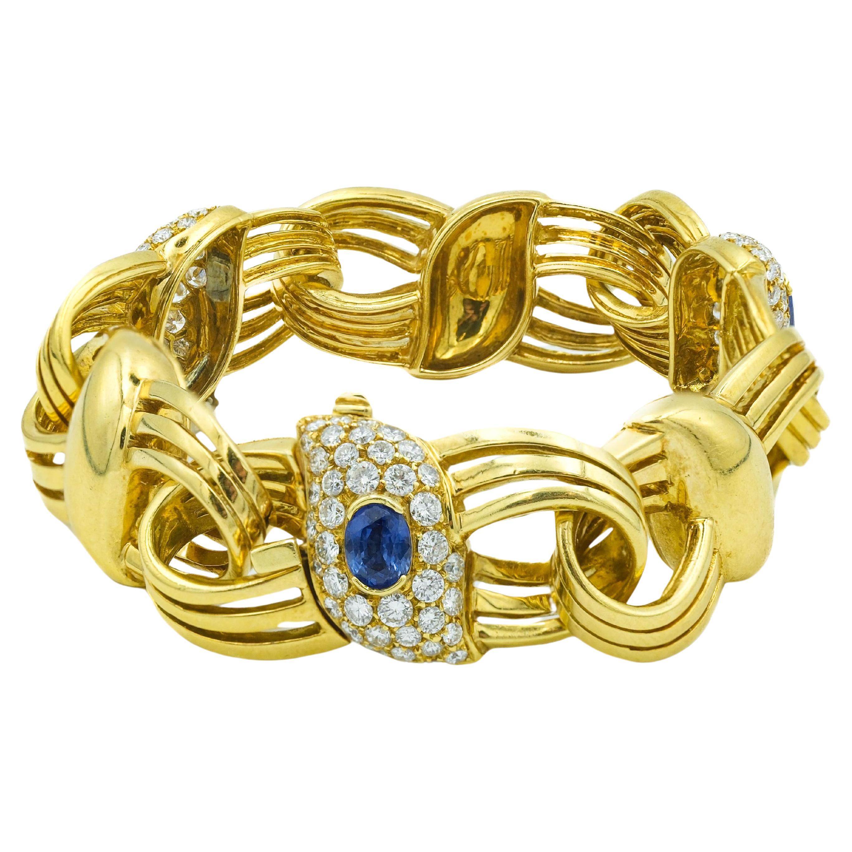 18 Karat Yellow Gold Bracelet with Blue Sapphires and Diamonds For Sale