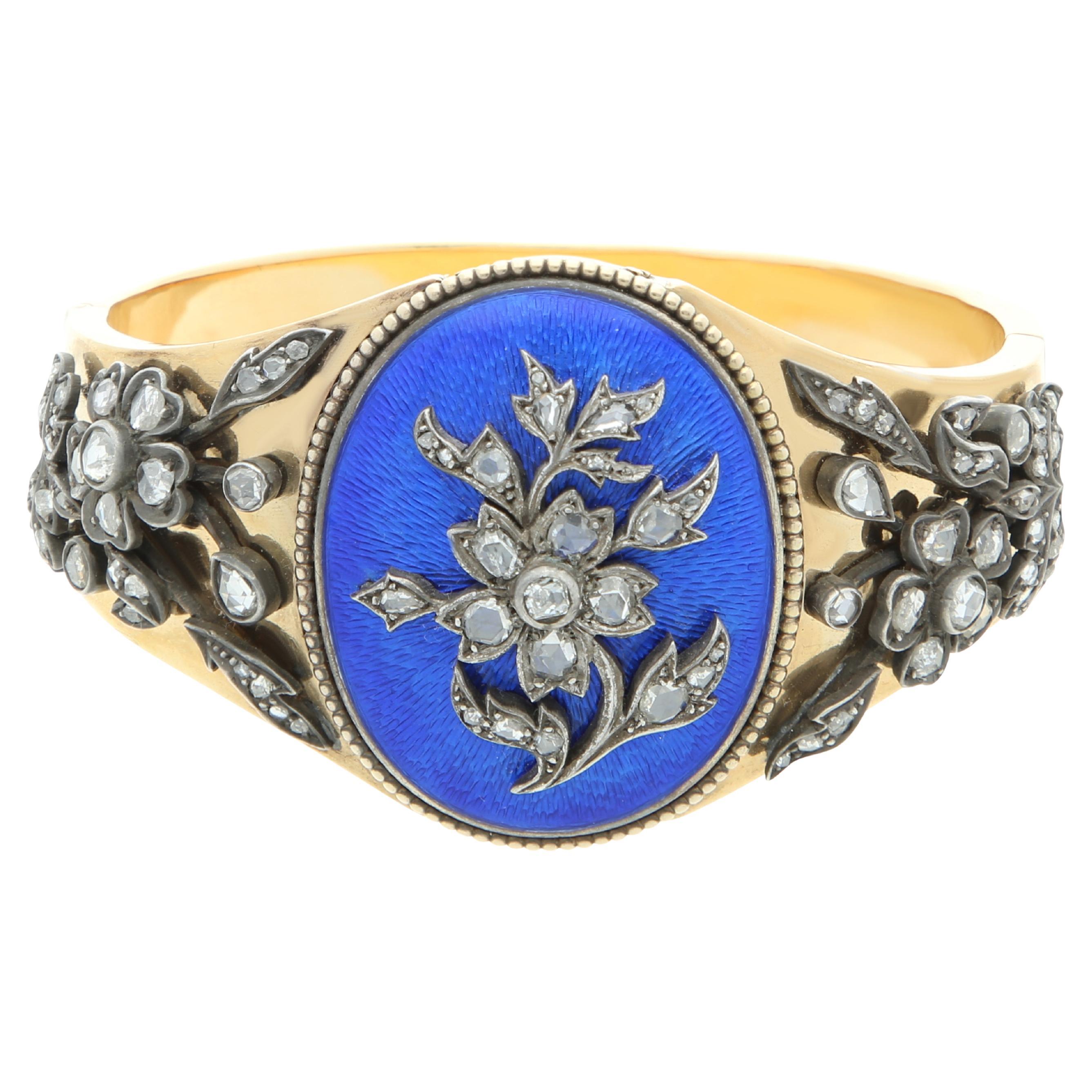 Pulsera de oro amarillo de 18 quilates con esmalte y diamantes
