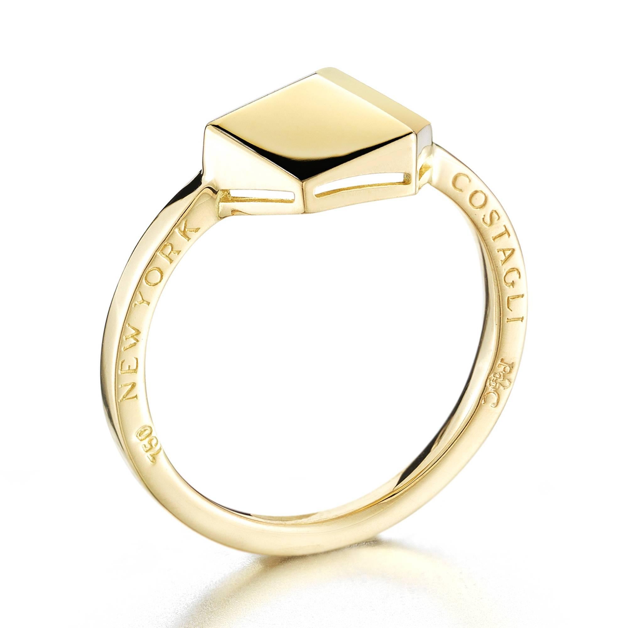 High polish 18kt yellow gold Brillante® ring. Also available with diamonds.

Translated from a quintessential Venetian motif, the Brillante® jewelry collection combines strong jewelry design, cutting edge technology and fine engineering.

A bracelet