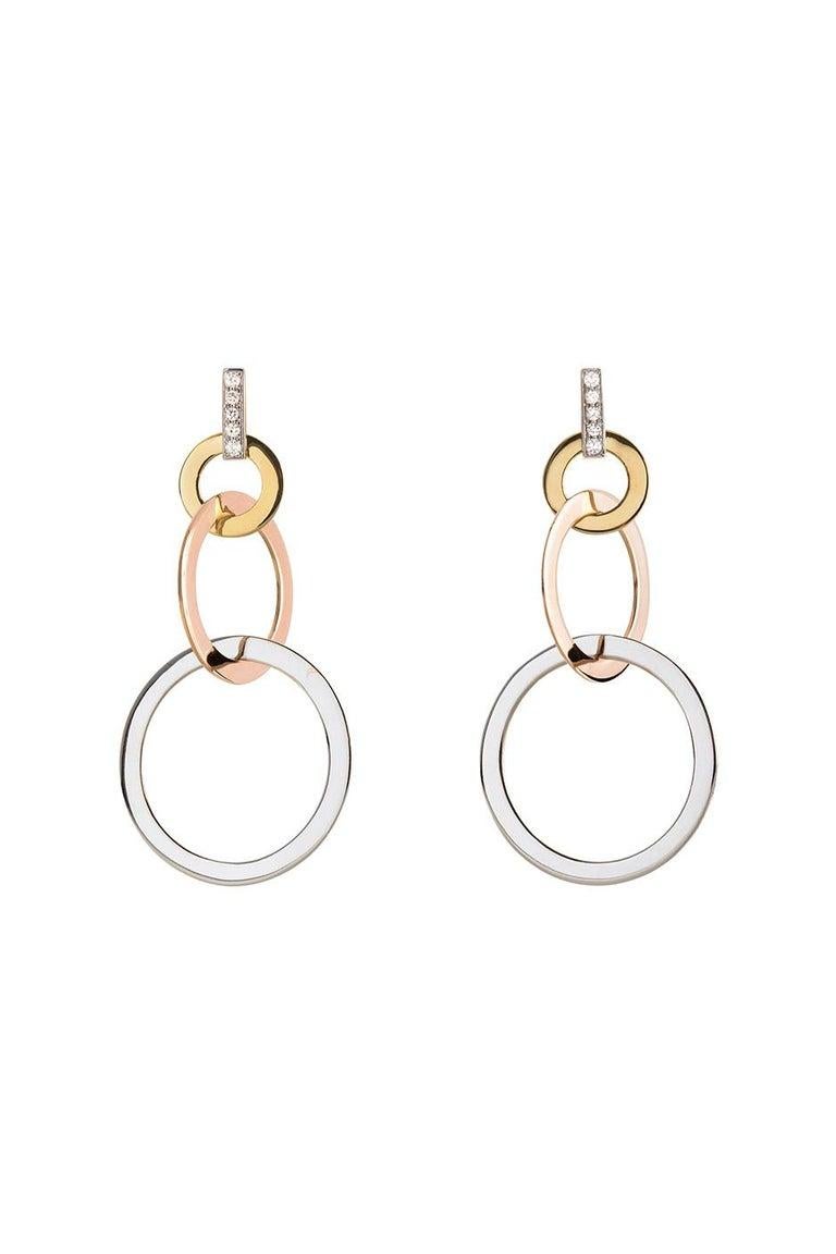 Brilliant Cut 18 Karat Gold 0.20 Carats White Diamond Dangle Hoops Earrings For Sale