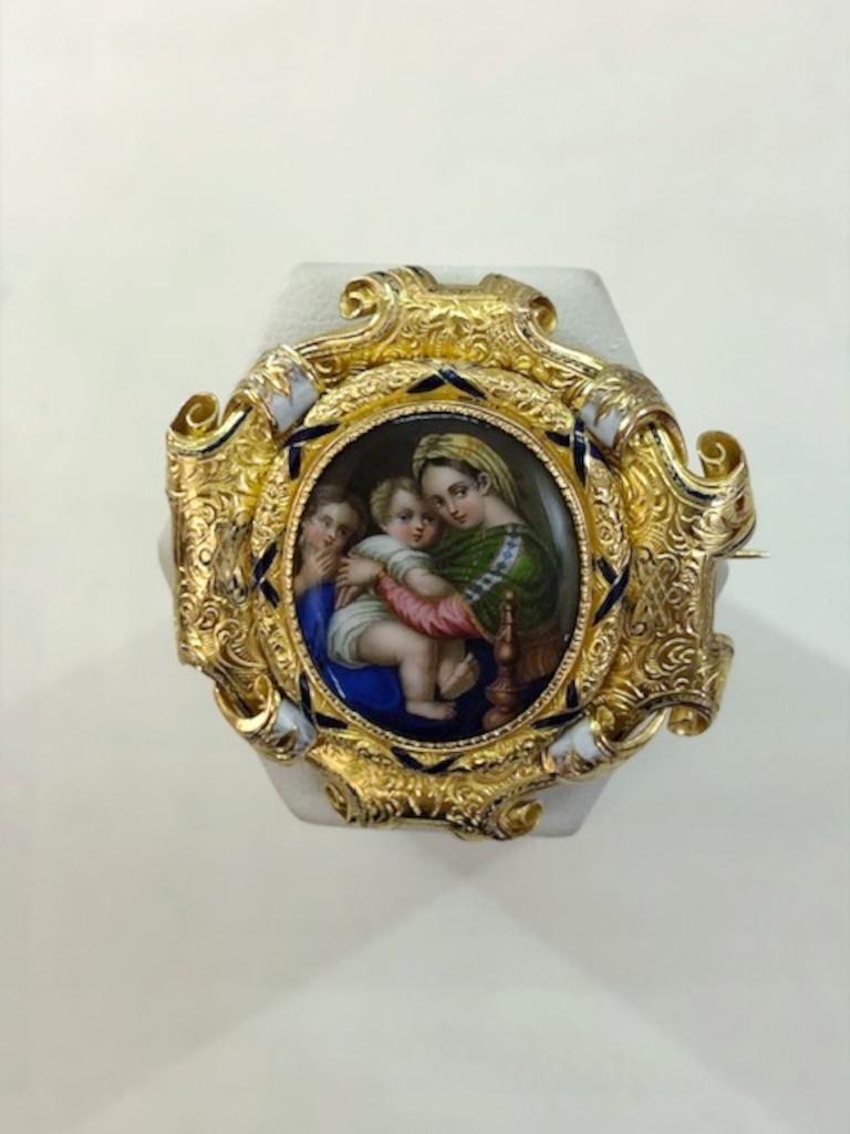 Brosche aus 18-karätigem Gelbgold mit emaillierter Darstellung der 