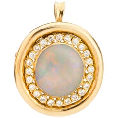 18 Karat Yellow Gold Brooch or Pendant with Natural Opal and Diamonds