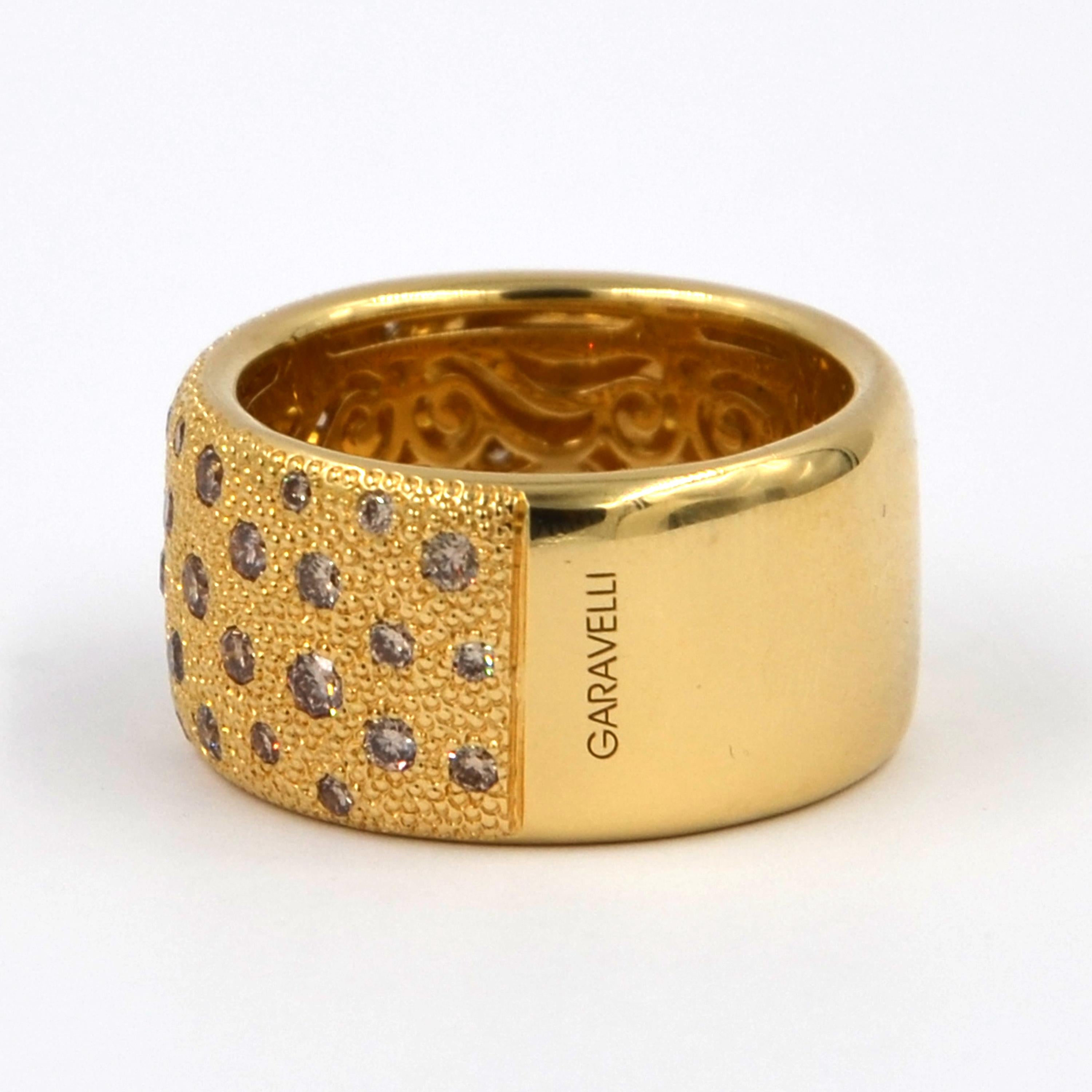 Contemporary 18 Karat Yellow Gold Brown Diamonds Garavelli Band Ring