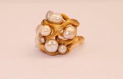 18 Karat Yellow Gold Brutalist Organic Cocktail Ring with Pearls and Diamond