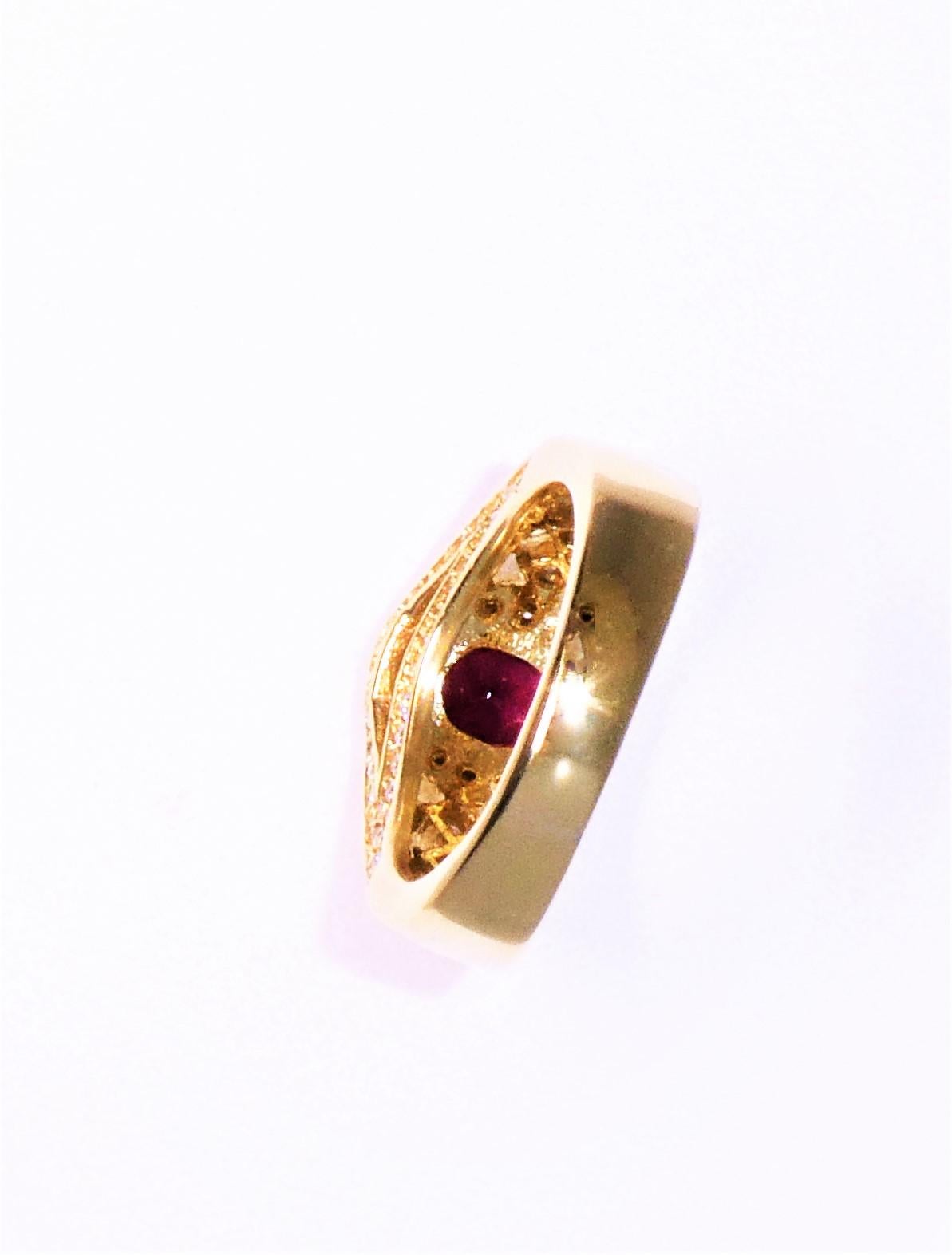 Oval Cut 18 Karat Yellow Gold, Burmese Ruby '0.85 Carat' and Diamond '1.62 Carat' Ring
