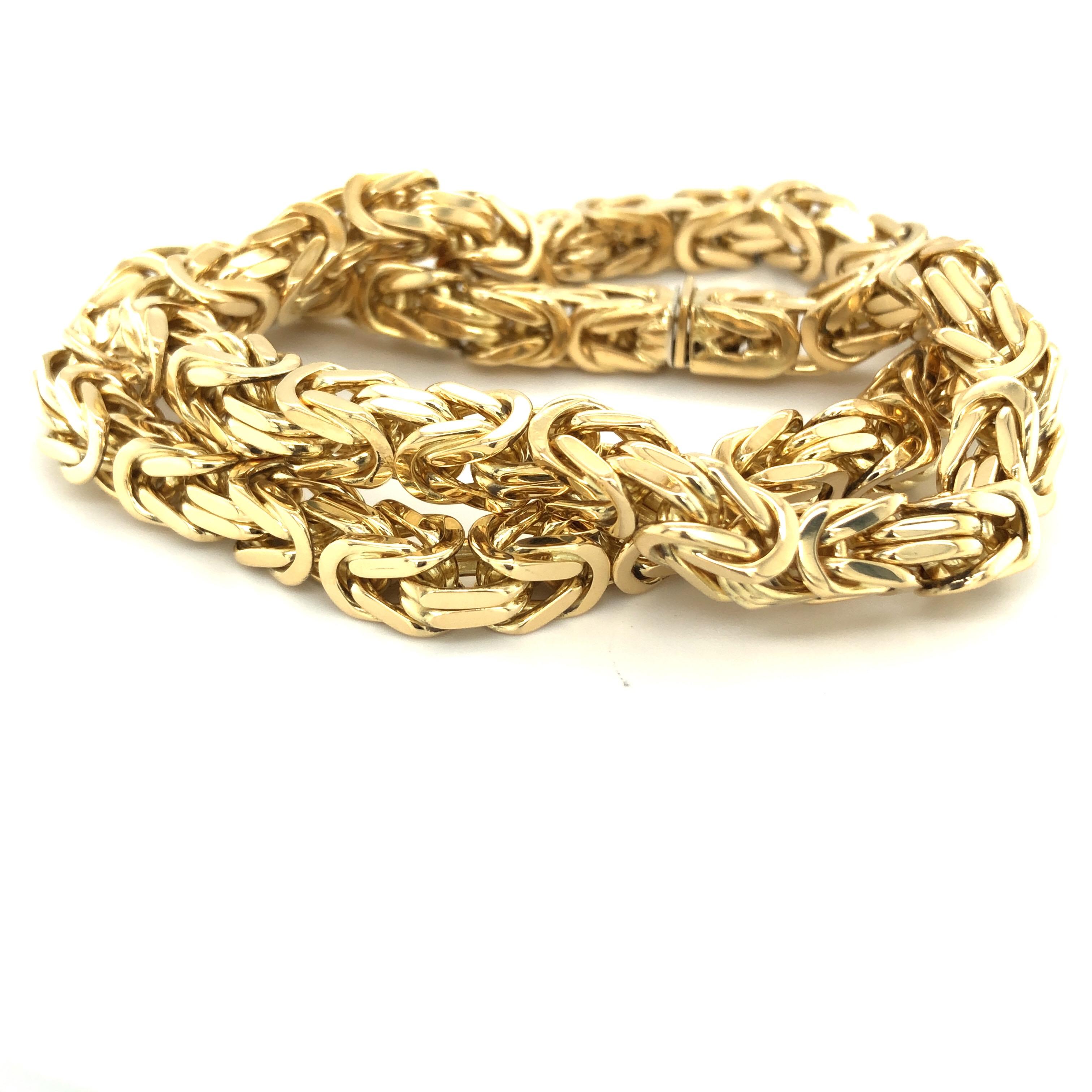 18 Karat Yellow Gold Byzantine Chain Necklace by Bucherer In Excellent Condition In Zurich, CH