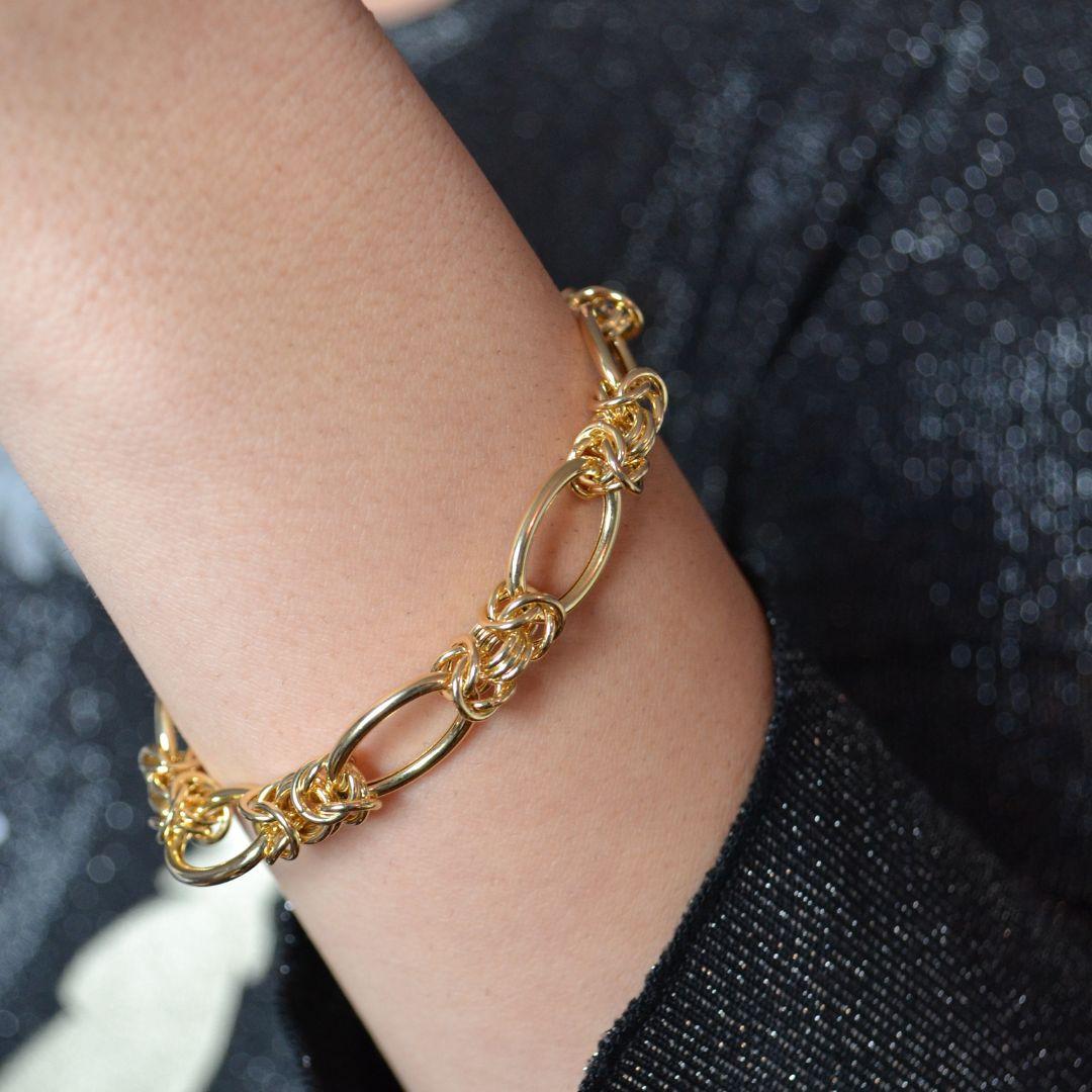18 Karat Gelbgold Byzantinisches Kettenarmband für Damen oder Herren im Angebot